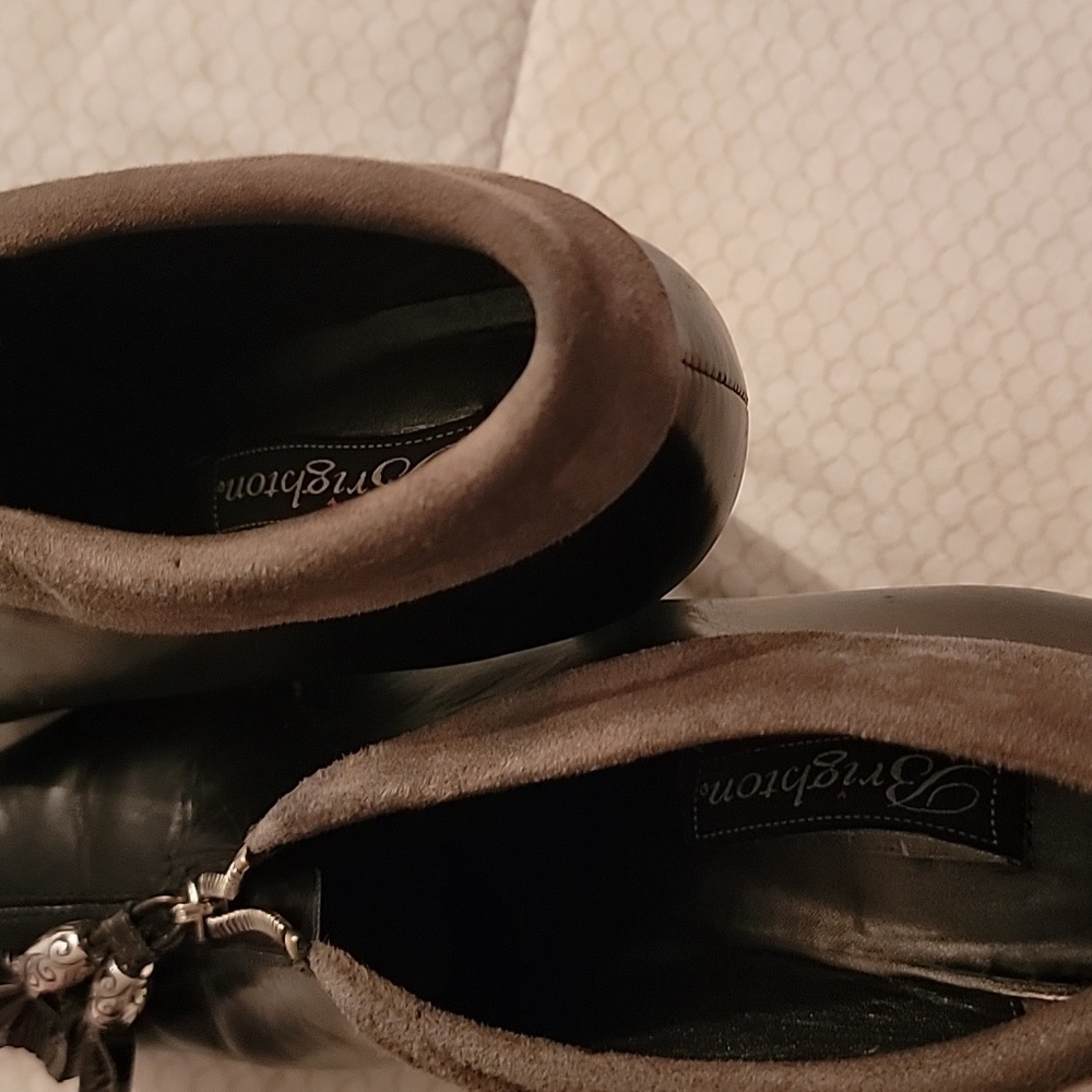 Booties - Picture 4 of 4